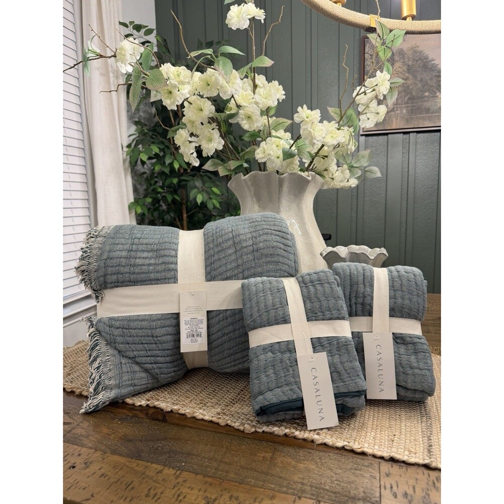 RARE BUNDE Casaluna Queen Chambray Coverlet + 2 Euro Shams Dark Teal Blue NEW